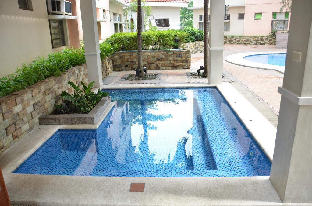 A Homey Place At Adriatico Manila Exterior foto